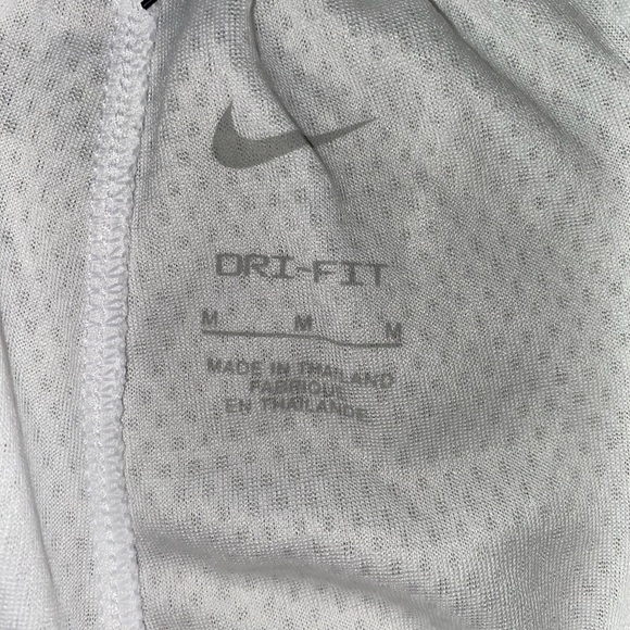 Nike shorts - Picture 3 of 3